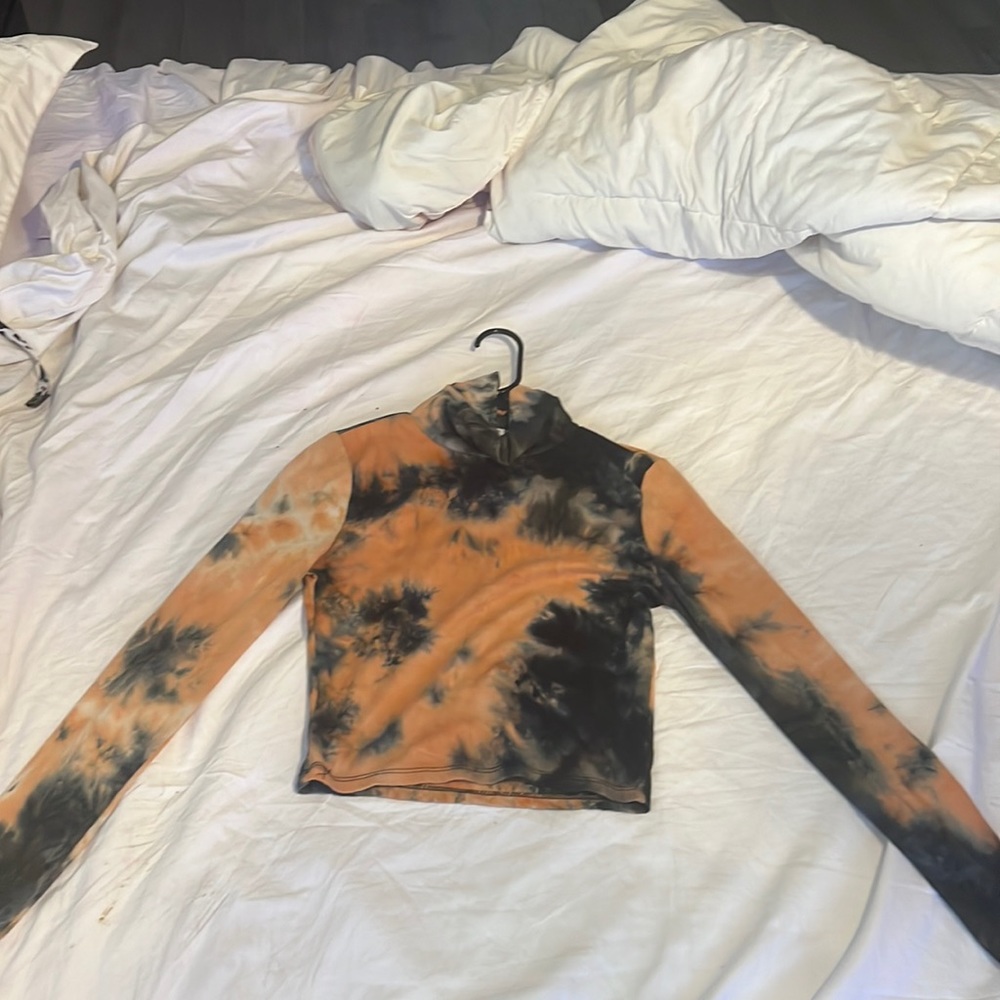 Multi-colored cropped turtleneck sweater